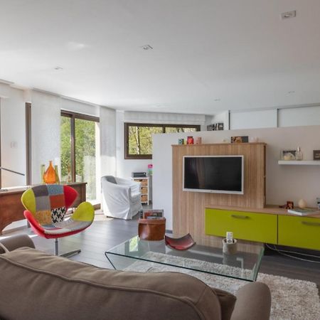 La Tour 74 Apartment Thones Luaran gambar